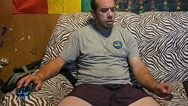 Snapshot of ScubaStevex chatting on June 21, 3:29 pm ScubaStevex online show from June 21, 3:29 pm