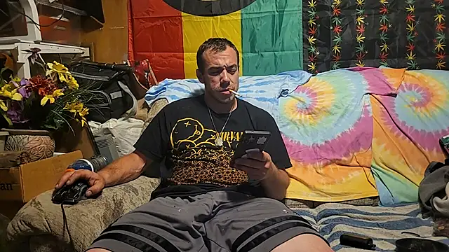 Snapshot of ScubaStevex chatting on June 2, 5:51 am ScubaStevex online show from June 2, 5:51 am