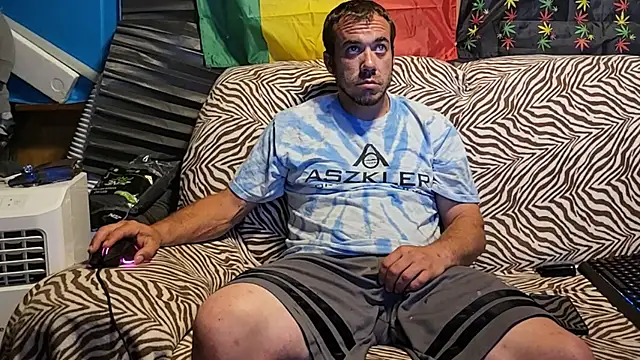 ScubaStevex online show from July 2, 7:14 am
