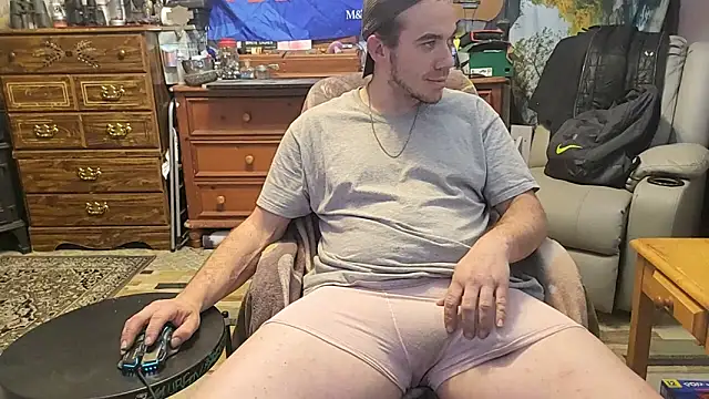 ScubaStevex online show from January 12, 9:27 am