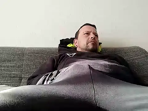 ich411983 online show from January 20, 9:24 am