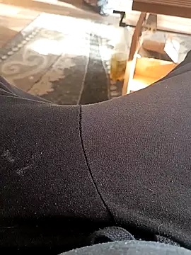 ich411983 online show from November 12, 9:57 am