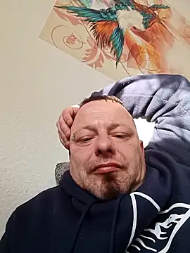 ich411983 online show from February 26, 7:19 am