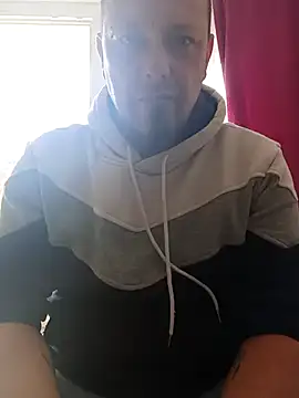 ich411983 online show from March 23, 10:15 am