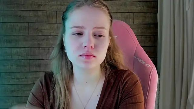 SelinSwarovski online show from April 10, 4:03 pm