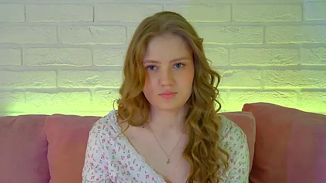 SelinSwarovski online show from March 21, 4:11 pm