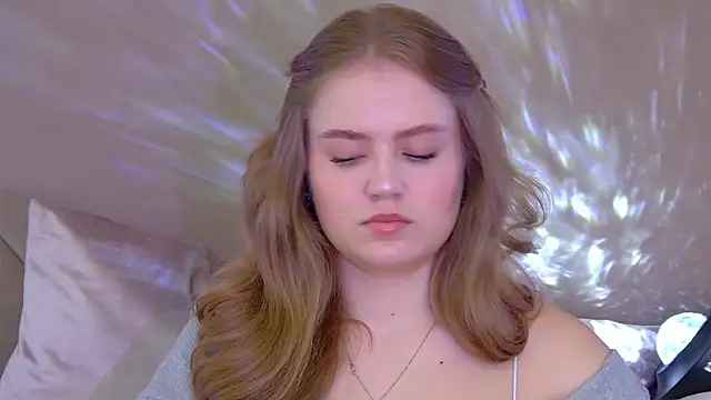 SelinSwarovski online show from October 20, 4:51 pm