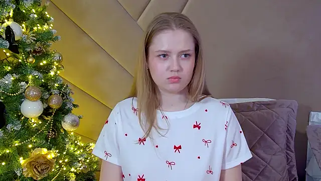 SelinSwarovski online show from December 22, 4:23 am