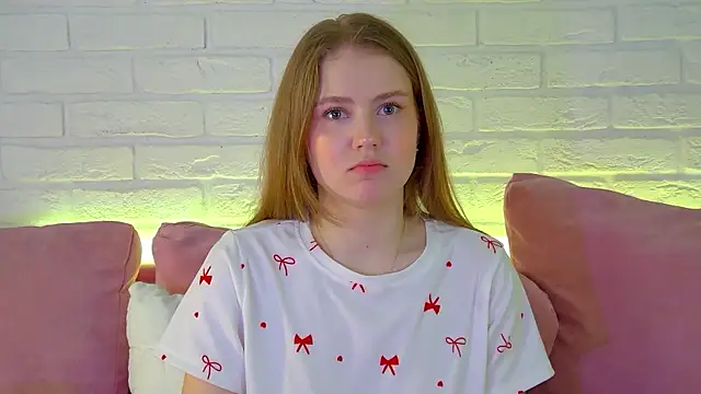 SelinSwarovski online show from March 10, 4:33 pm