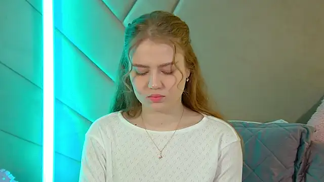 SelinSwarovski online show from March 1, 3:56 pm