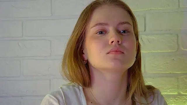 SelinSwarovski online show from March 11, 4:39 am