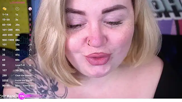 ZaraReignn online show from March 4, 6:54 am