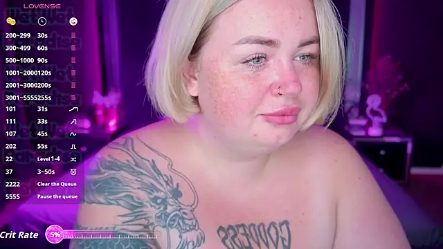 ZaraReignn online show from September 15, 7:25 pm