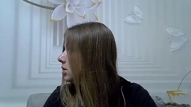 TinaFun4u online show from June 8, 8:20 pm