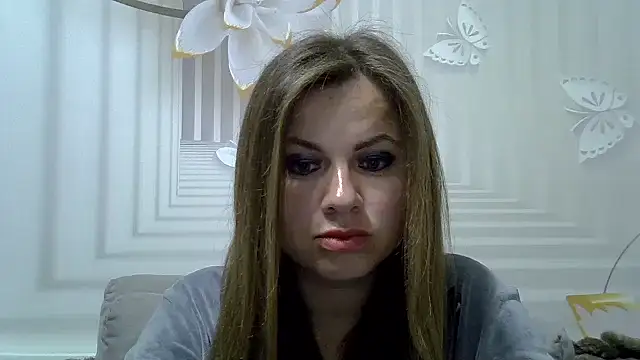 TinaFun4u online show from April 3, 8:04 pm