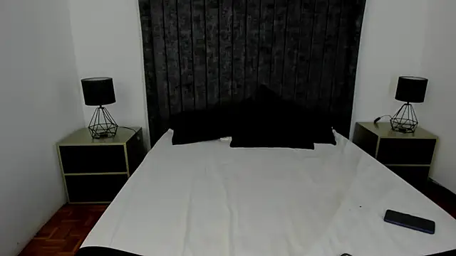 NataGarcia online show from February 12, 3:45 pm