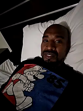 ElJudah7 online show from November 8, 8:45 pm