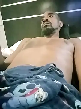 ElJudah7 online show from November 18, 8:45 pm