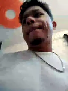 Snapshot of sailord chatting on February 7, 11:45 am sailord online show from February 7, 11:45 am