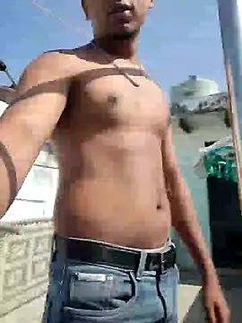 Snapshot of sailord chatting on February 8, 7:37 am sailord online show from February 8, 7:37 am