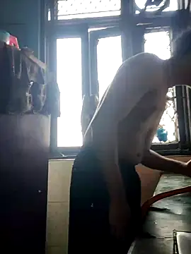 Snapshot of sailord chatting on January 30, 6:24 am sailord online show from January 30, 6:24 am