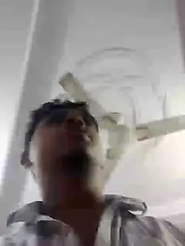 Snapshot of sailord chatting on February 6, 2:26 pm sailord online show from February 6, 2:26 pm