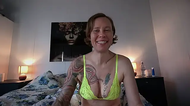 SexyExclusiveflower online show from May 26, 6:39 pm