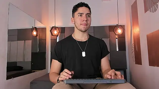 LiamNovak online show from February 22, 12:18 pm