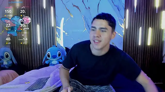 LiamNovak online show from November 23, 12:04 pm