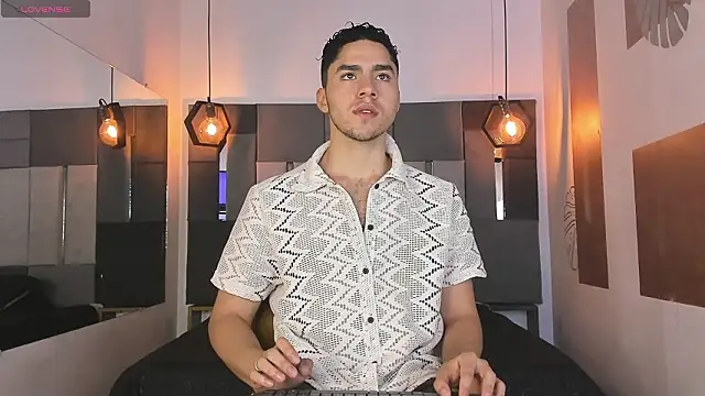 LiamNovak online show from February 21, 11:23 am