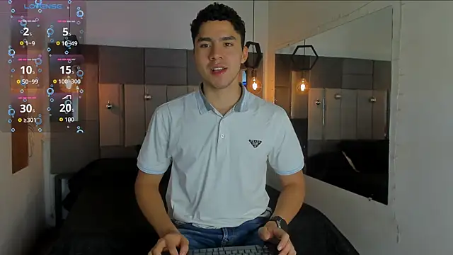 LiamNovak online show from December 18, 11:14 am