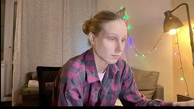 KatiKate online show from February 9, 9:06 pm