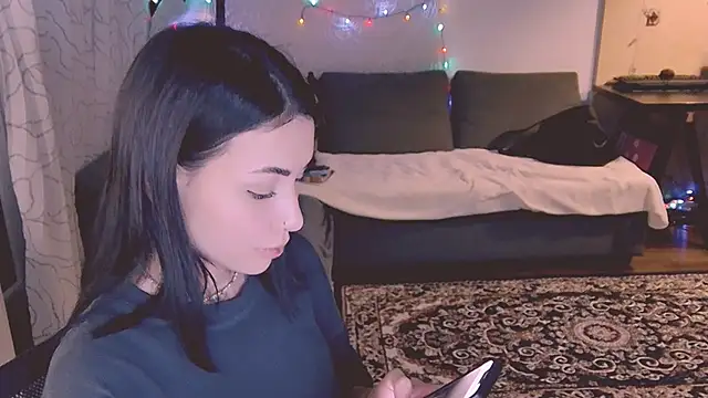 KatiKate online show from February 26, 8:15 pm