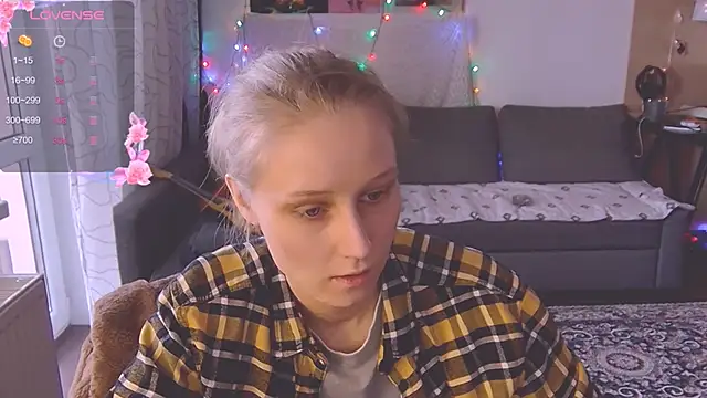 KatiKate online show from March 9, 3:05 pm