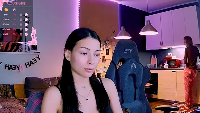 KatiKate online show from November 22, 1:43 pm