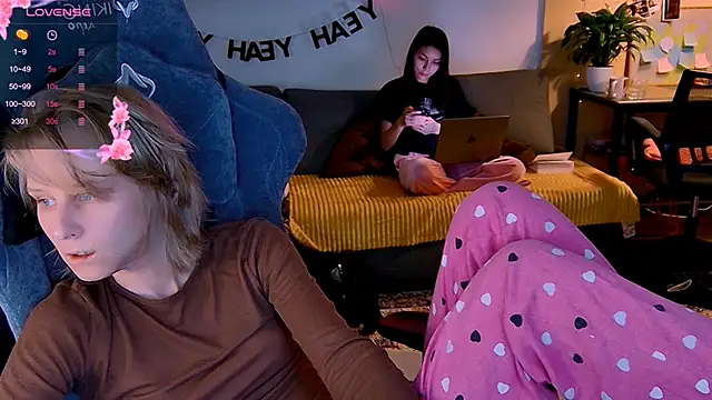 KatiKate online show from November 10, 5:40 pm