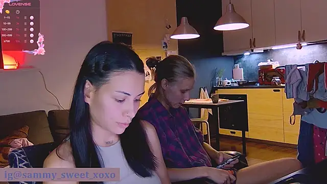 KatiKate online show from October 1, 6:45 pm