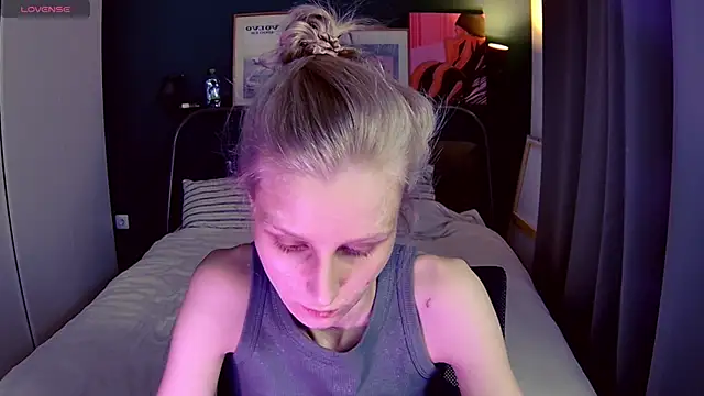 KatiKate online show from June 20, 6:13 pm
