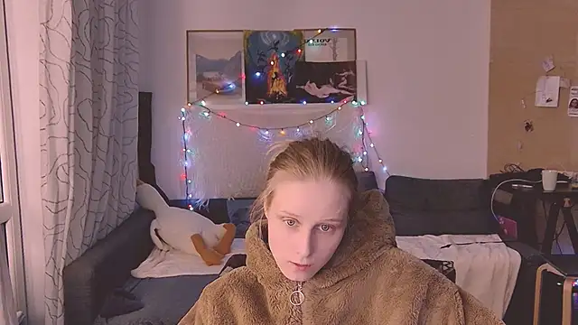KatiKate online show from February 25, 8:11 pm