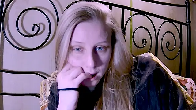 KatiKate online show from January 20, 7:57 pm