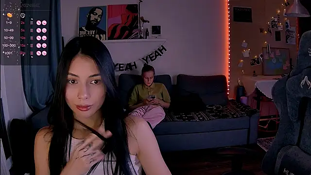 KatiKate online show from March 3, 7:21 pm