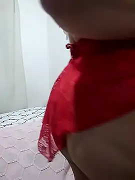 Snapshot of Mistyboobs chatting on December 28, 2:33 am Mistyboobs online show from December 28, 2:33 am