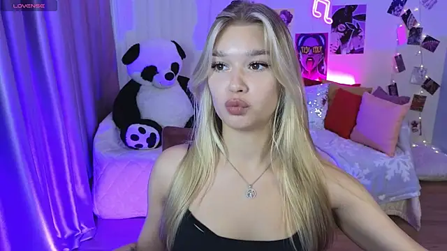 BattyMelody online show from September 15, 1:44 pm