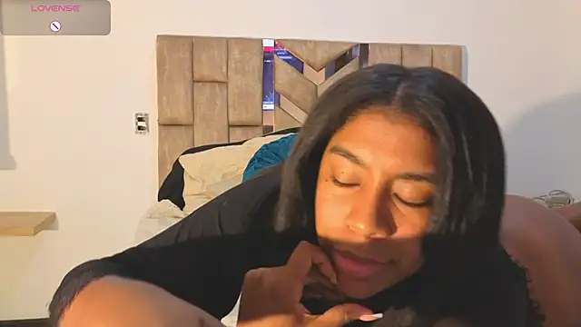 KloheCurvy online show from February 5, 3:13 am