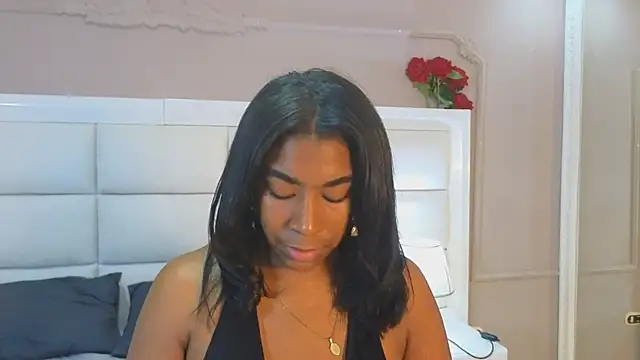 KloheCurvy online show from December 15, 12:44 pm