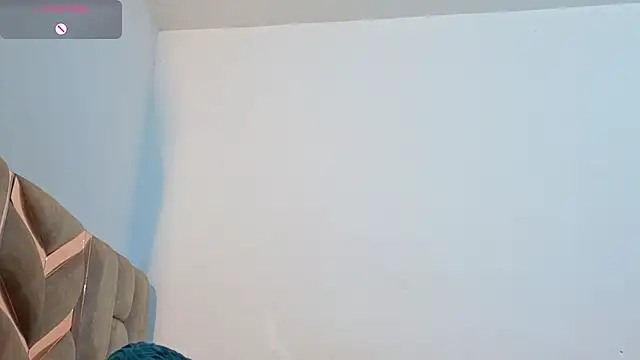 KloheCurvy online show from January 10, 3:40 pm