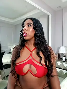 Snapshot of KloheCurvy chatting on January 20, 3:50 pm KloheCurvy online show from January 20, 3:50 pm