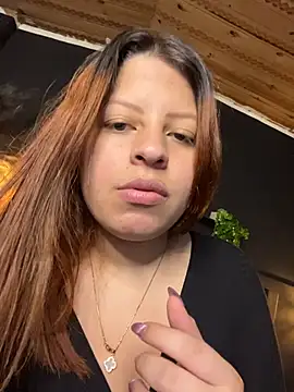 Snapshot of ShyVibes_ chatting on October 28, 7:35 pm ShyVibes online show from October 28, 7:35 pm