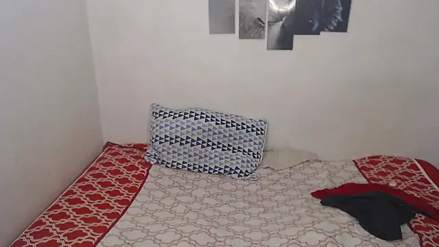 Pocahontas Princess  online show from February 12, 6:18 pm