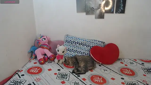 Pocahontas Princess  online show from November 11, 4:13 pm